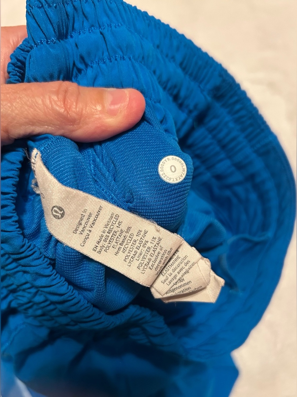 Lululemon Hotty Hot HR Shorts - Poolside Bright Blue/Aqua 3.5-4” - Picture 3 of 4